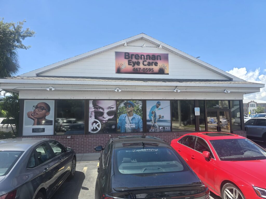 3-Large format printing, decals, banners, window graphics, print shop Port St. Lucie